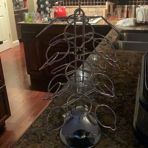 Rotating Keurig Vue holder